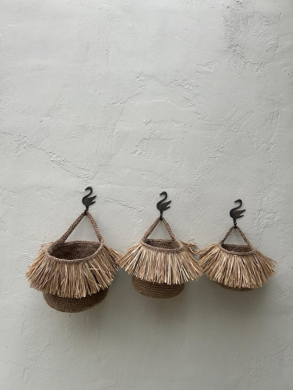 Hawaiian Jute Hanging Basket – Decorative Boho Storage