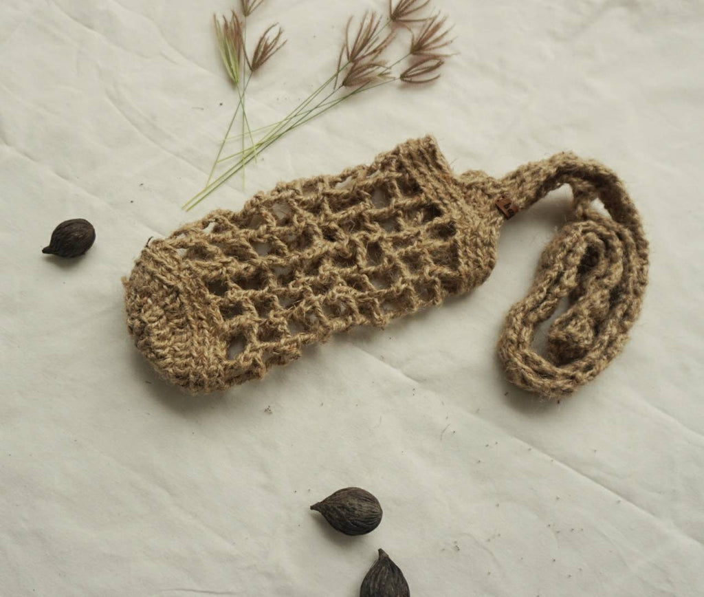 Jute drink bottle bag | jute crochet Bottle holder | Bottle water holder | Jute Crossbody bottle bag | drink bottle holder