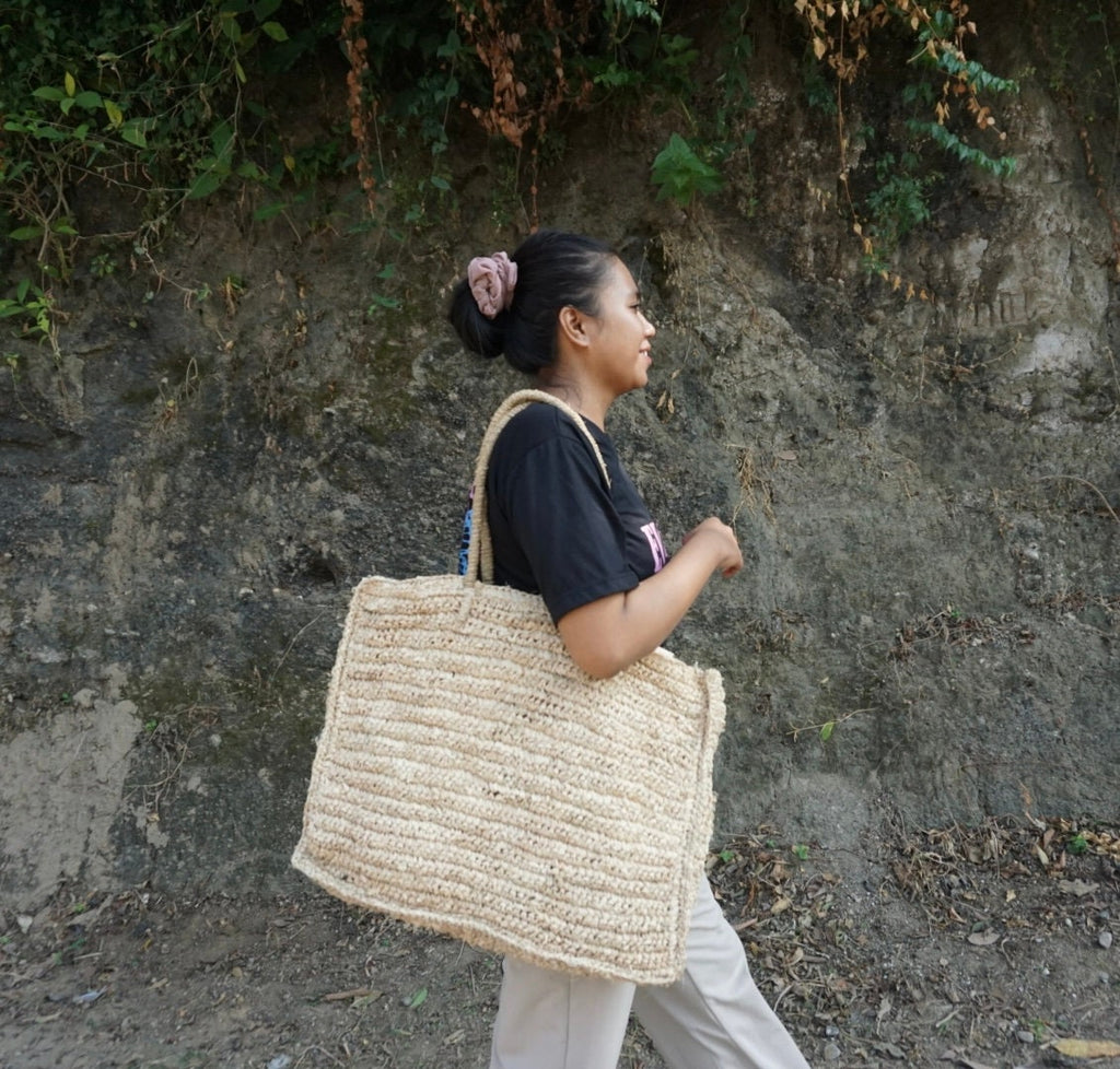 Large Raffia Crochet Beach Bag – Summer Tote