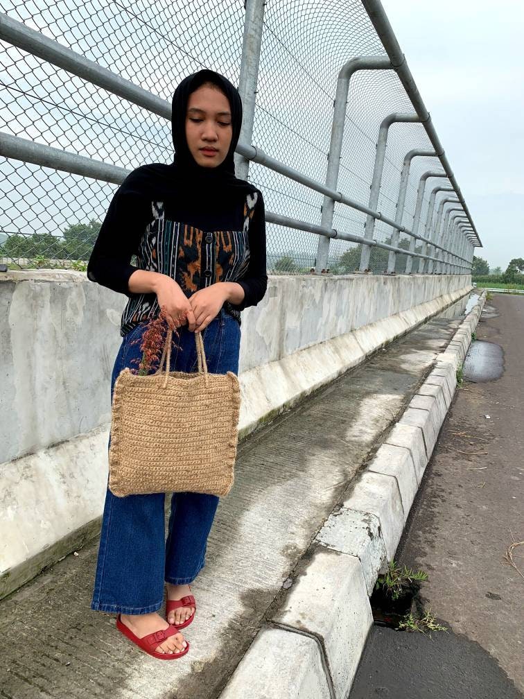 Jute Crochet Tote Bag – Eco-Friendly Summer Carryall