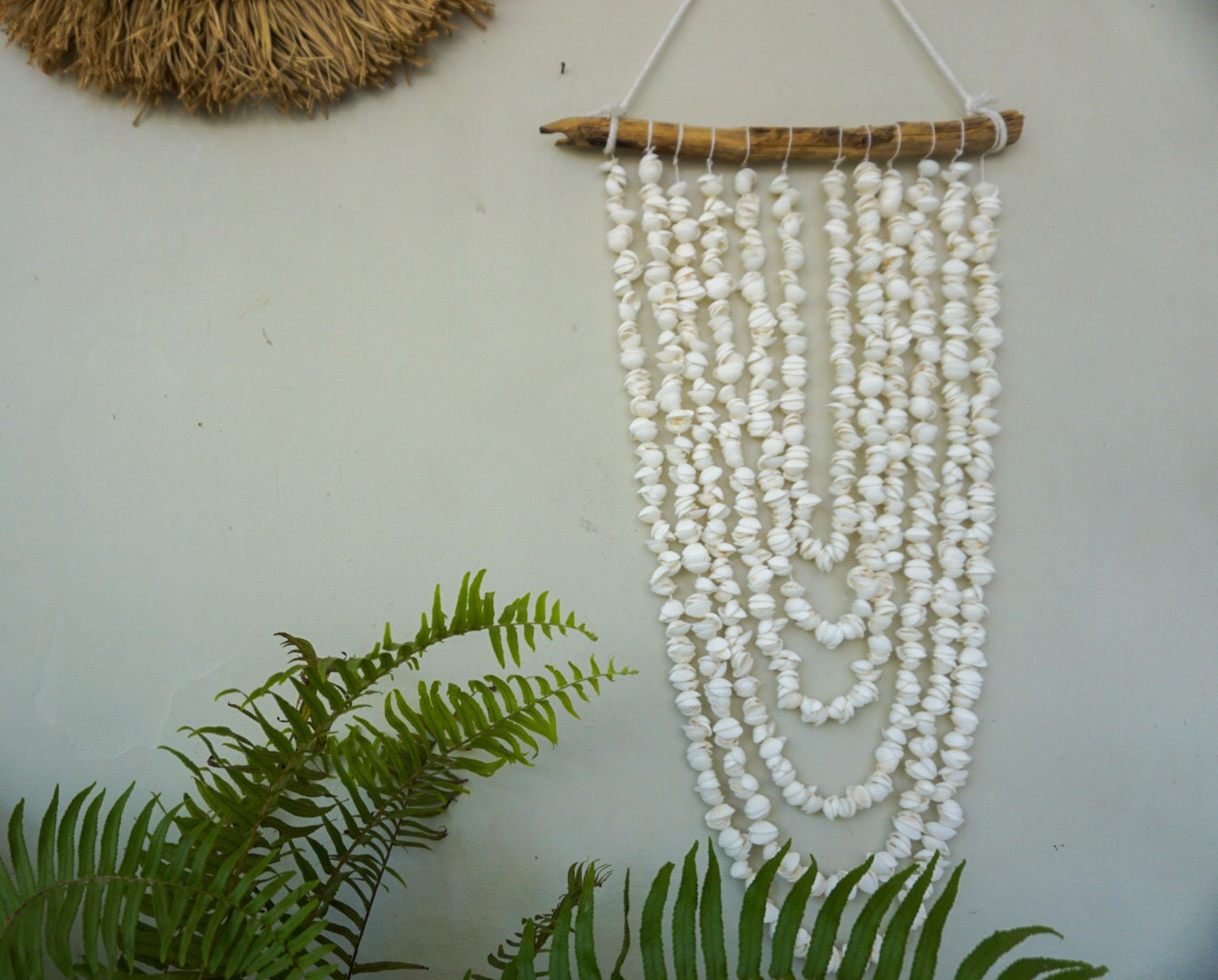 White Shells Boho Wall Hanging – Coastal Beach House Decor