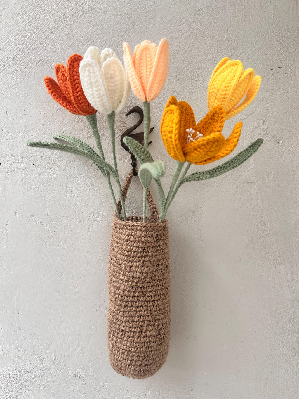 Crochet Tulip Wall Hanging Set – Handmade Vase with 5 Flowers