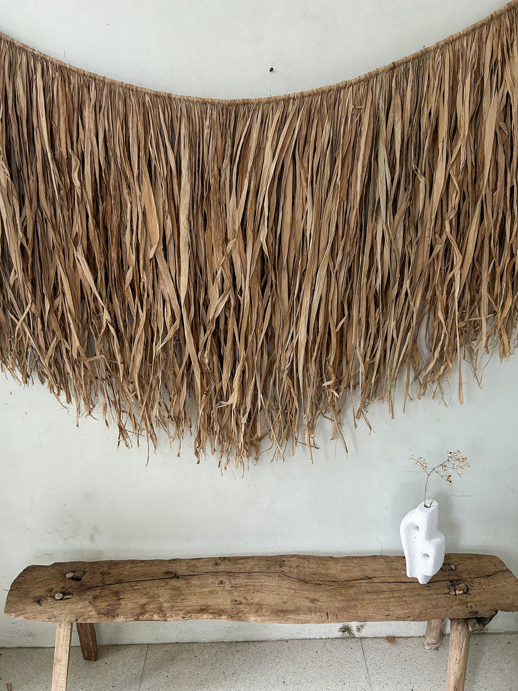 Boho Minimalist Raffia Wall Hanging – Natural Seagrass Decor