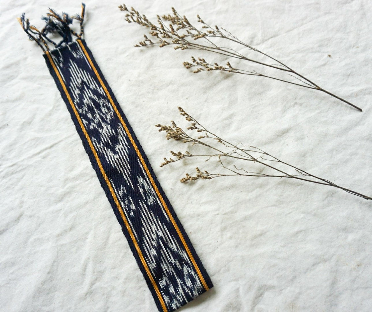 Indonesian Tenun Ikat Shawl – Handmade Ethnic Weaving