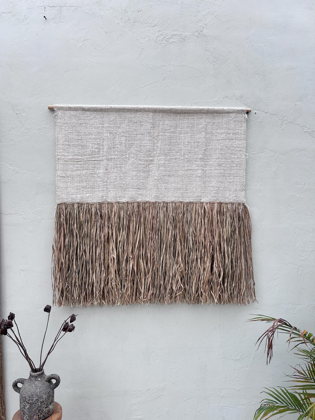 Minimalist White Textile Raffia Wall Tapestry – Japandi Boho Decor