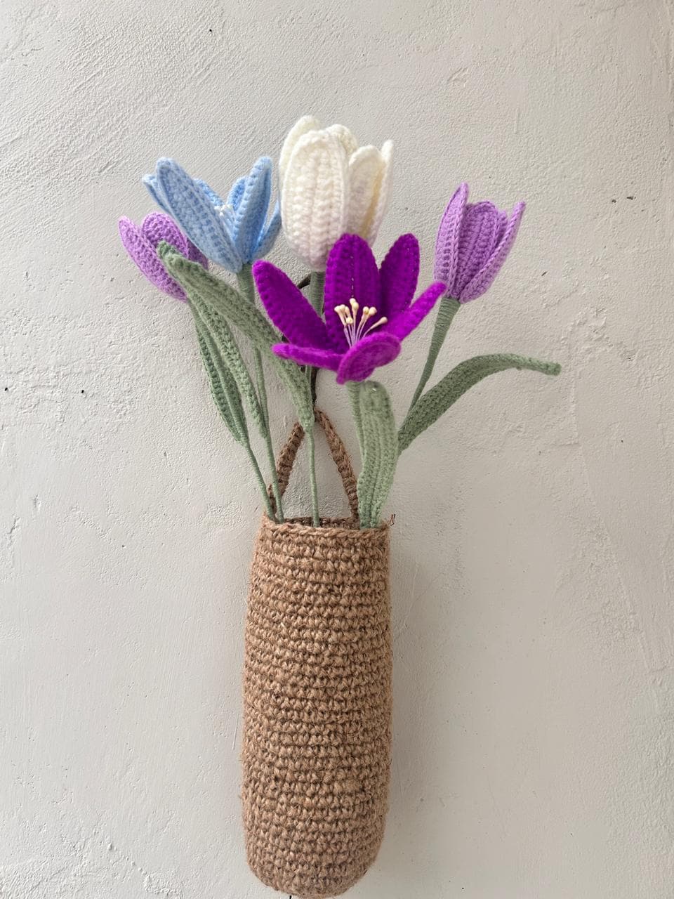 Crochet Tulip Wall Hanging Set – Handmade Vase with 5 Flowers