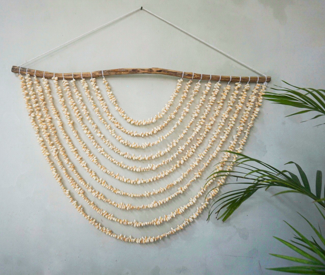 Large Gading nude shell boho hanging decor | sea shell Cristmas wall hanging | nude shells beach house decor