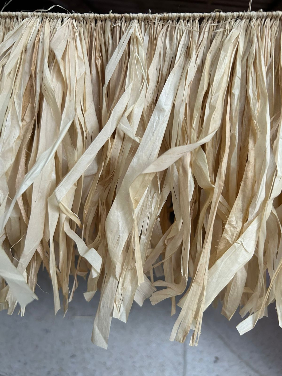 Soft Fringes natural raffia for crafting