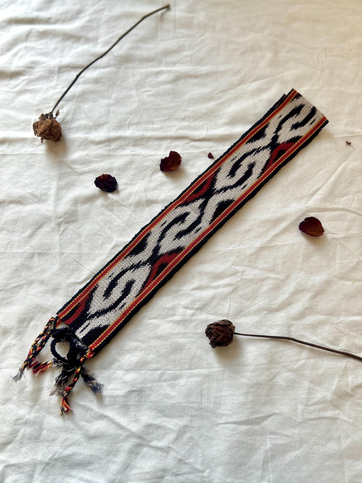 Indonesian Tenun Ikat Shawl – Handmade Ethnic Weaving