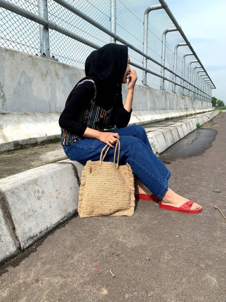 Jute Crochet Tote Bag – Eco-Friendly Summer Carryall