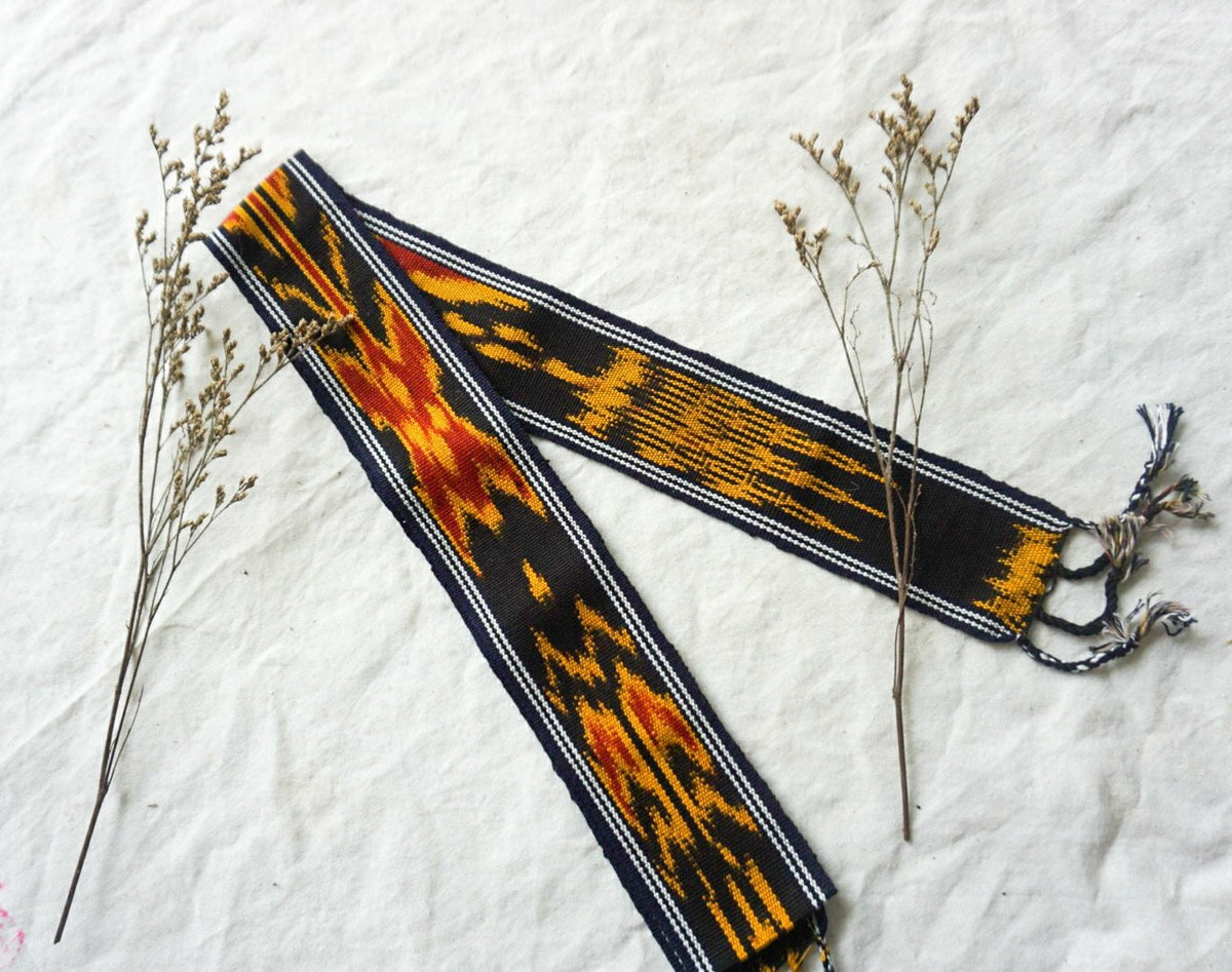Indonesian Tenun Ikat Shawl – Handmade Ethnic Weaving