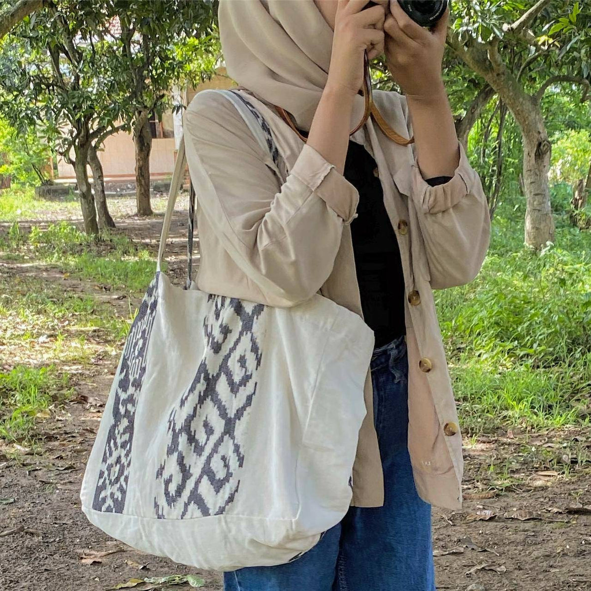 Reusable Tenun Ikat Cotton Tote Bag – Handmade Shoulder Bag