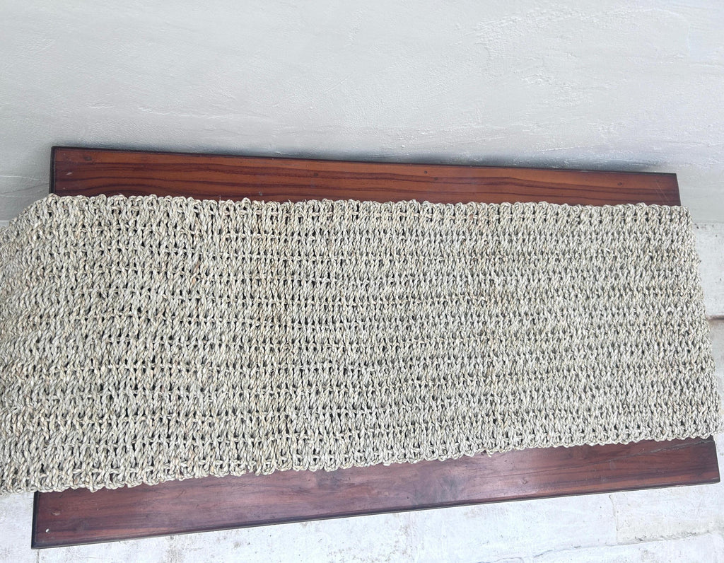 Handwoven Raffia Tablecloth – Handmade Dining Table Decor
