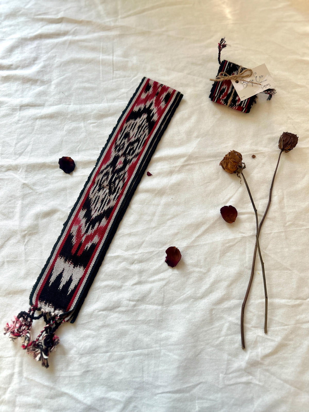 Indonesian Tenun Ikat Shawl – Handmade Ethnic Weaving