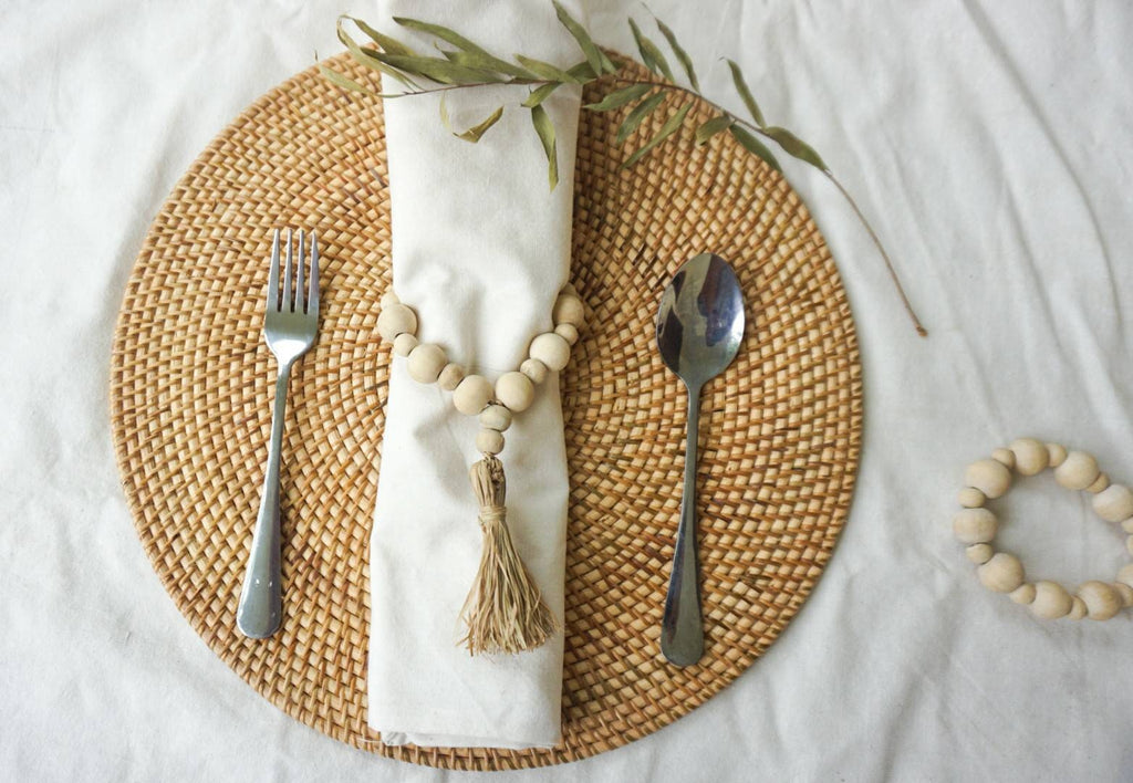 Farm house wooden bead napkin ring | Wood beads napkin holder | Boho napkin holder | Set of 4| Farmhouse table setting