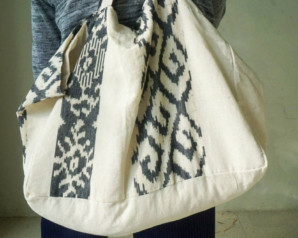 Reusable Tenun Ikat Cotton Tote Bag – Handmade Shoulder Bag